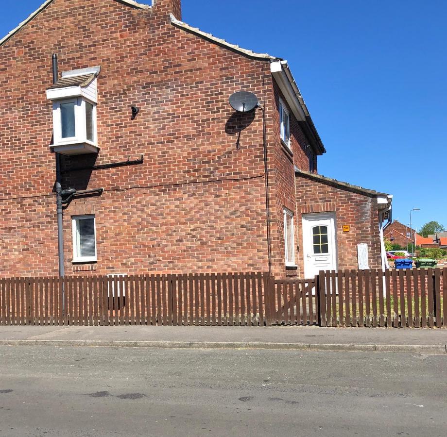 Spacious 2 Bedroom House Shotton  外观 照片