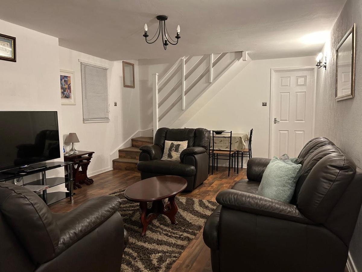 Spacious 2 Bedroom House Shotton  外观 照片